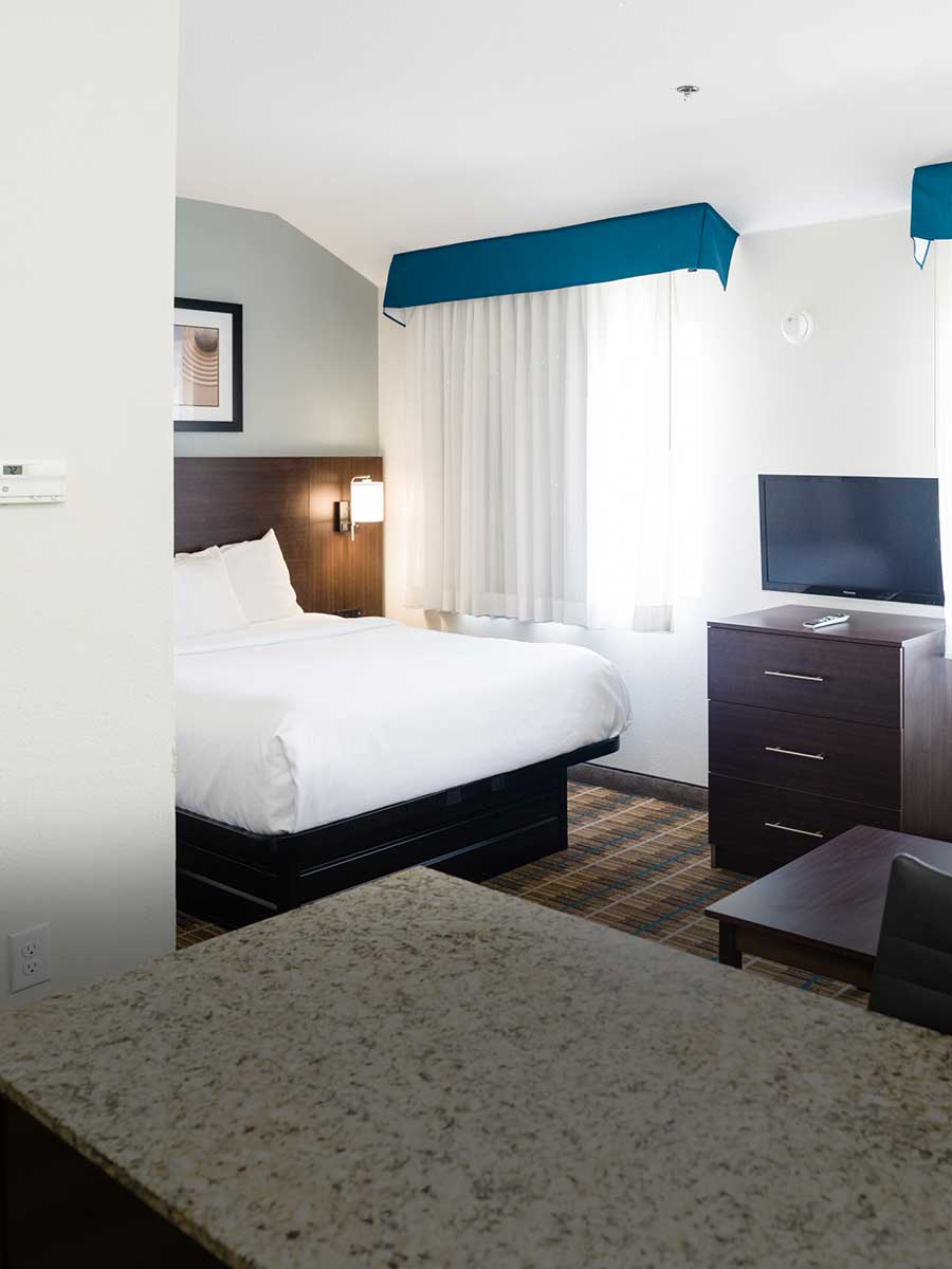 Comfortable suite at MainStay Suites for medical stays